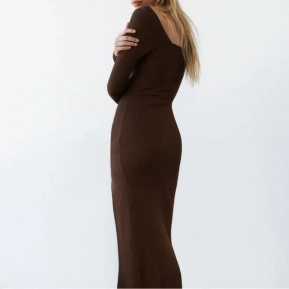 NWOT ZARA Cut Out Knit Dress with slit in color brown (size M) - Picture 4 of 6